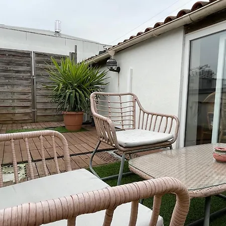 Apartment Logement Familial Etage Privatif